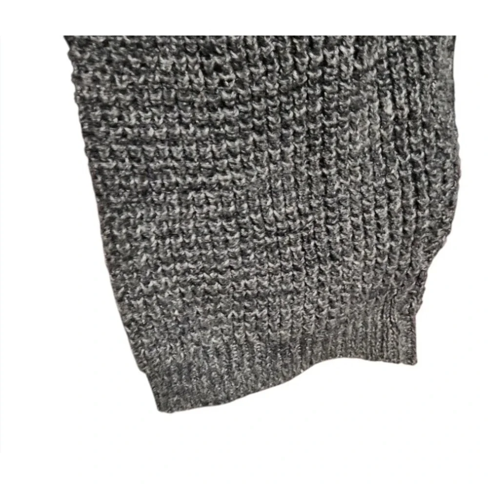 American Eagle Outfitters Qty of 2 Men's Crewneck Sweater Medium Gray Green Knit